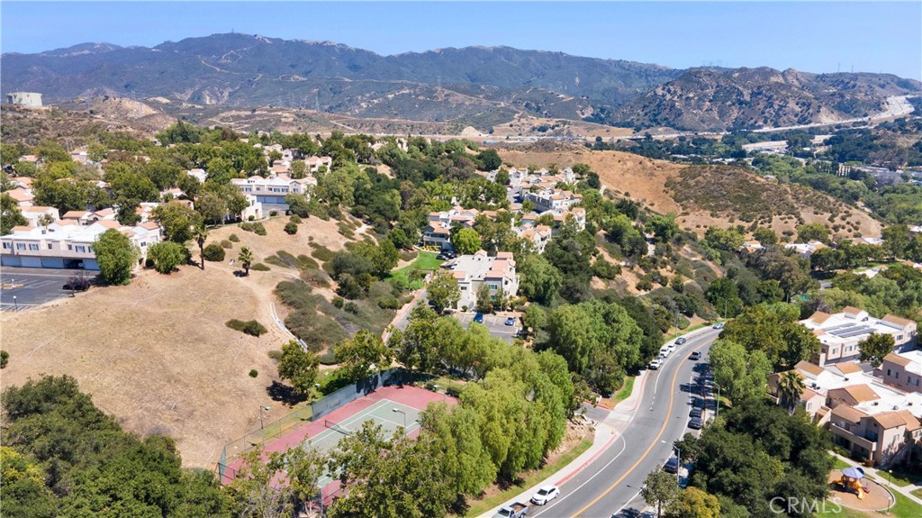 https://media.crmls.org/medias/47004b6b-1b12-4a90-a688-3ed1214121b9.jpg?preset=X-Large