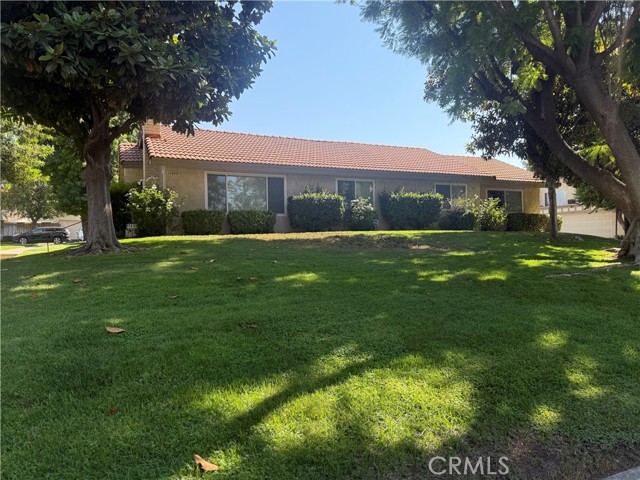 Detail Gallery Image 2 of 17 For 11499 Benton St, Loma Linda,  CA 92354 - 4 Beds | 2 Baths