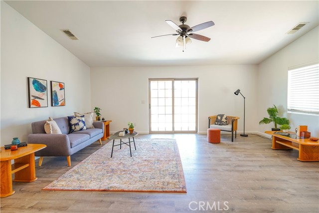 Detail Gallery Image 11 of 51 For 64983 3rd St, Joshua Tree,  CA 92252 - 3 Beds | 2 Baths