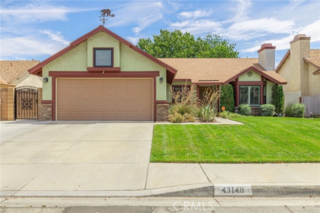 Detail Gallery Image 1 of 37 For 43140 22nd St, Lancaster,  CA 93536 - 3 Beds | 2 Baths