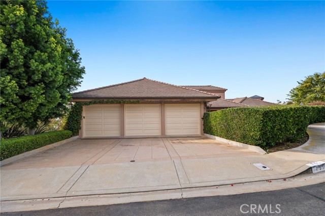 755 Pelican Drive, Laguna Beach CA: https://media.crmls.org/medias/470178fc-4794-456d-8e89-109aea75473d.jpg