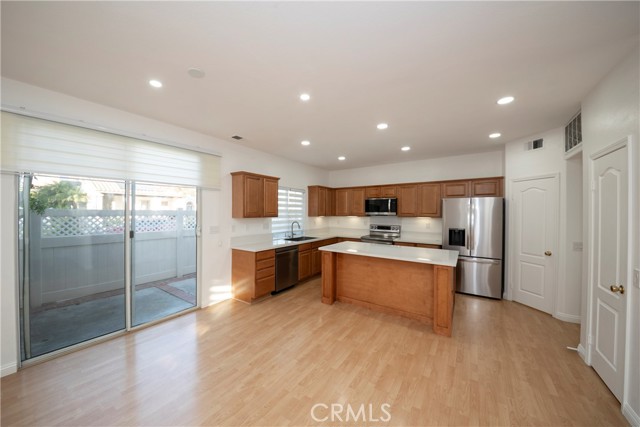 Detail Gallery Image 12 of 33 For 1353 Lukens Ct, Fullerton,  CA 92833 - 4 Beds | 3 Baths