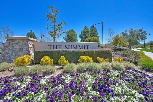 322 Forked Run, Beaumont CA: https://media.crmls.org/medias/47021e17-8c6d-4bf6-96e2-0fcb42158aa3.jpg
