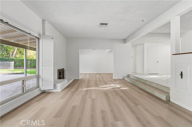 Detail Gallery Image 15 of 43 For 8828 Collett, North Hills,  CA 91343 - 3 Beds | 2 Baths