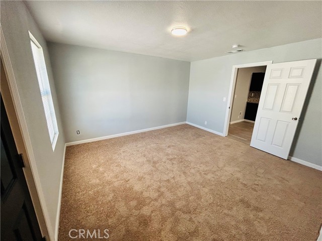 Detail Gallery Image 10 of 17 For 230 N 12th St, Chowchilla,  CA 93610 - 3 Beds | 2 Baths