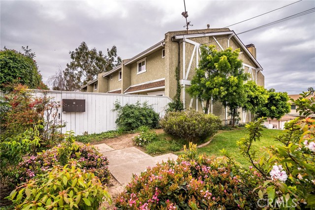 1908 Voorhees Avenue, Redondo Beach, California 90278, 2 Bedrooms Bedrooms, ,2 BathroomsBathrooms,Residential,Sold,Voorhees,SB17046280