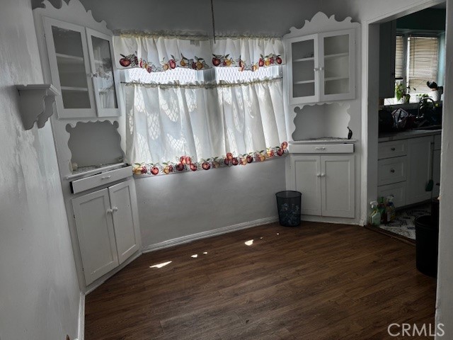 Detail Gallery Image 4 of 14 For 5951 S Van Ness Ave, Los Angeles,  CA 90047 - 2 Beds | 1 Baths