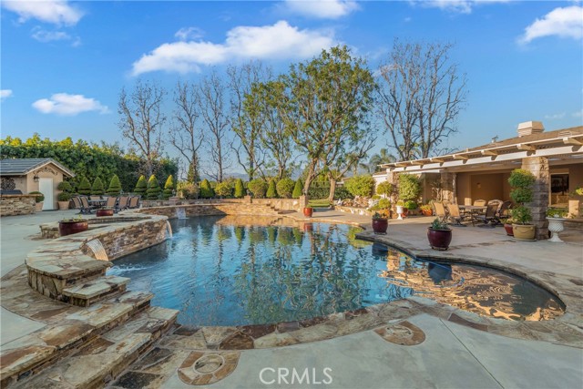 Image 49 of 75 For 5495 Morgan Street