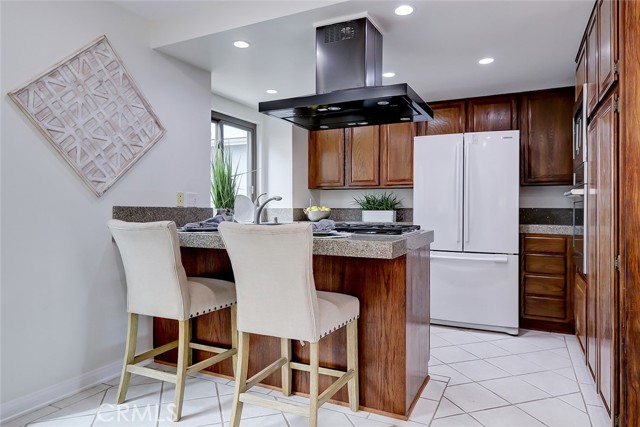 2512 Curtis Avenue, Redondo Beach, California 90278, 3 Bedrooms Bedrooms, ,2 BathroomsBathrooms,Residential,Sold,Curtis Avenue,SB22019177