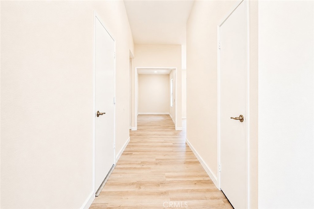 https://media.crmls.org/medias/47067b8f-4888-4be8-846e-e5b9f1cae3e2.jpg?preset=X-Large