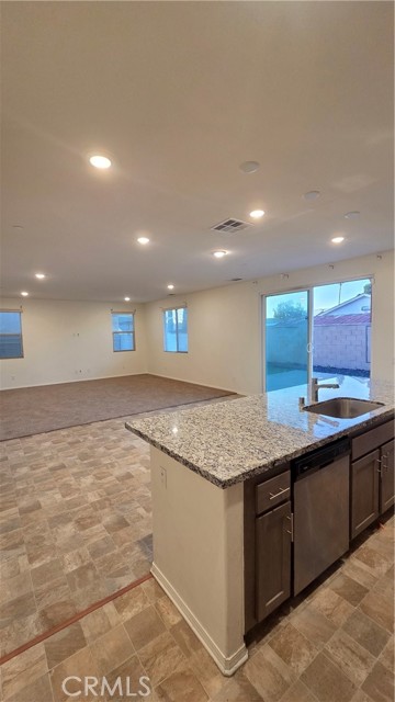 Detail Gallery Image 8 of 37 For 5321 Declan, Riverside,  CA 92504 - 5 Beds | 3 Baths