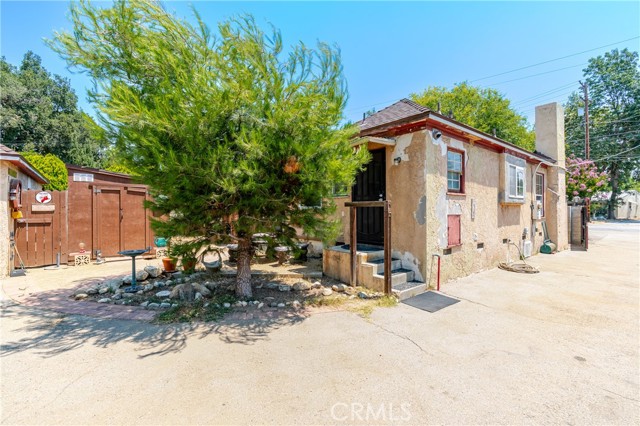Detail Gallery Image 29 of 33 For 2707 Windsor Ave, Altadena,  CA 91001 - 2 Beds | 2 Baths