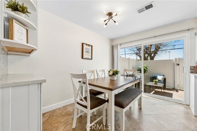 Detail Gallery Image 5 of 41 For 17653 Brittany Lane #91,  Huntington Beach,  CA 92647 - 3 Beds | 1/1 Baths