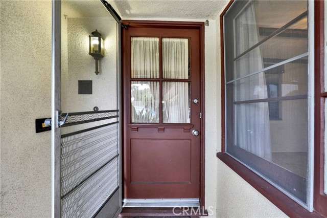 Detail Gallery Image 7 of 32 For 2218 Lewis St, Santa Ana,  CA 92706 - 3 Beds | 2 Baths