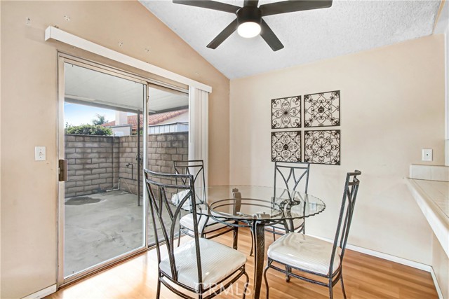 Detail Gallery Image 11 of 26 For 26203 Shadywood, Menifee,  CA 92586 - 2 Beds | 2 Baths