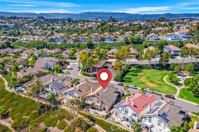 Detail Gallery Image 5 of 65 For 26582 Meadow Crest Drive, Laguna Hills,  CA 92653 - 4 Beds | 3 Baths