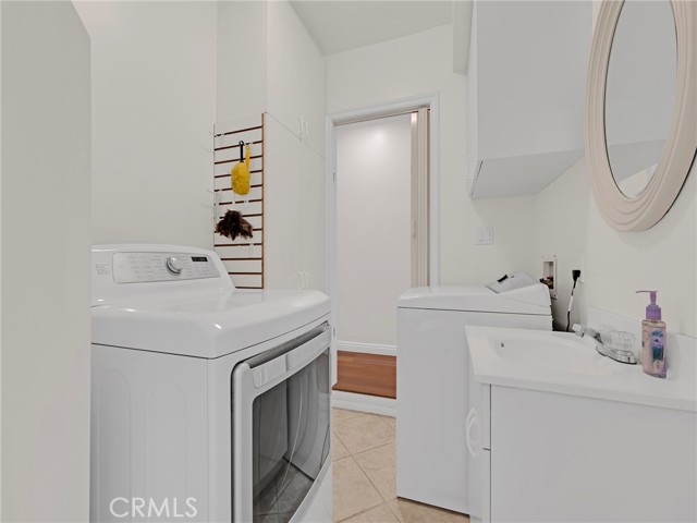 Detail Gallery Image 16 of 28 For 6249 Beeman Ave, North Hollywood,  CA 91606 - 3 Beds | 2 Baths