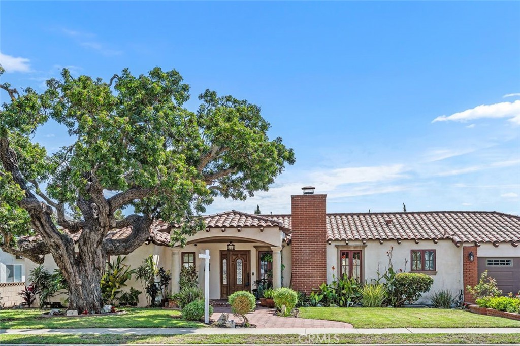 2564 El Dorado Street