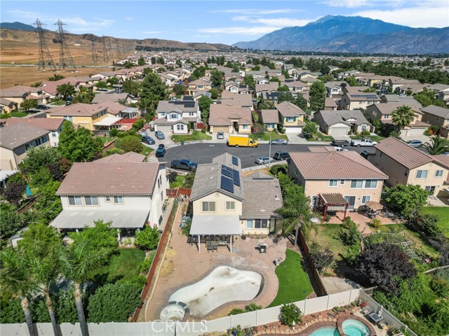 1447 White Cloud Lane, Beaumont CA: https://media.crmls.org/medias/470aaff7-82fd-4c10-87fc-9592ec944d0e.jpg