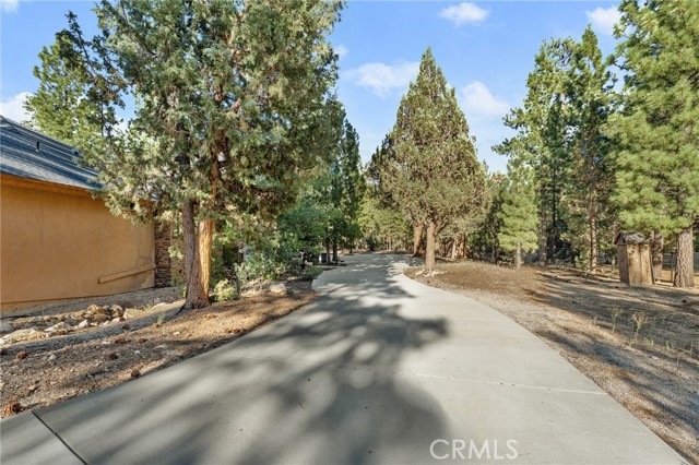 1540 Alderwood Court, Big Bear City CA: https://media.crmls.org/medias/470ac66b-df12-4e2d-aa99-2d23b79aa0cc.jpg