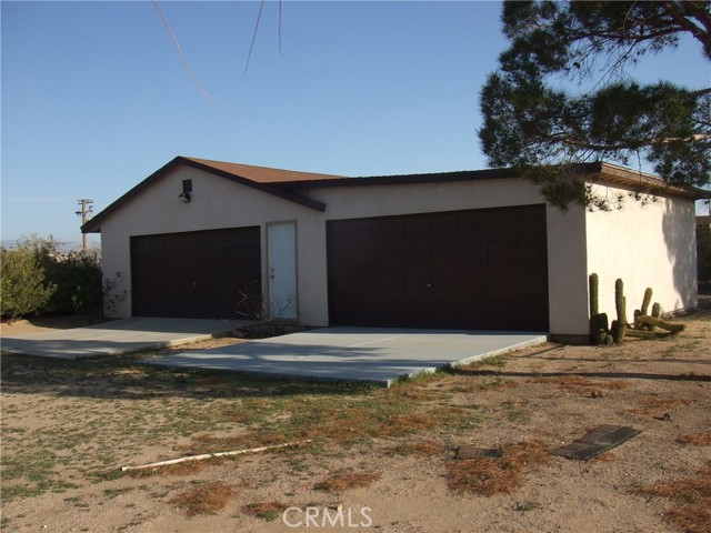 16069 Jasmine Street, Victorville CA: https://media.crmls.org/medias/470b3acd-fa2f-4a34-9bcc-2852d50e8382.jpg