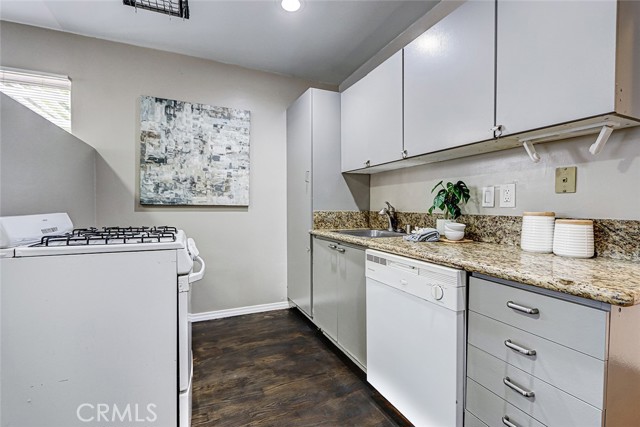 Detail Gallery Image 27 of 34 For 312 N Prospect Ave, Redondo Beach,  CA 90277 - – Beds | – Baths