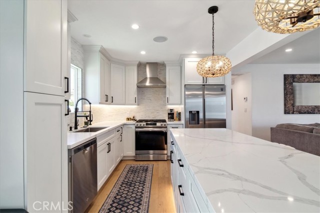4836 W 134th Place, Hawthorne CA: https://media.crmls.org/medias/470c5b21-3f7e-4061-86c3-2a650d3ed2d0.jpg