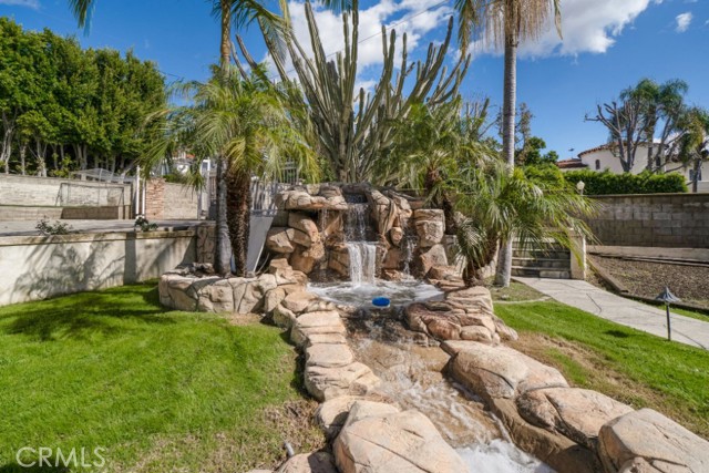 Image 48 of 58 For 2205 Catalina Street