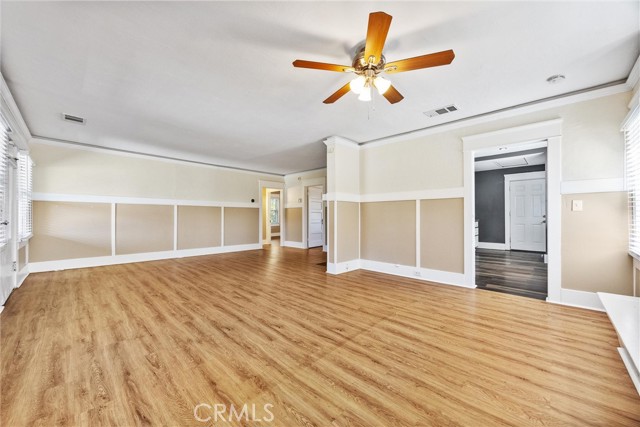 Detail Gallery Image 7 of 33 For 210 Oleander, Bakersfield,  CA 93304 - 3 Beds | 1 Baths