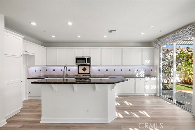 Detail Gallery Image 8 of 31 For 5725 Calle Polvorosa, San Clemente,  CA 92673 - 4 Beds | 3 Baths