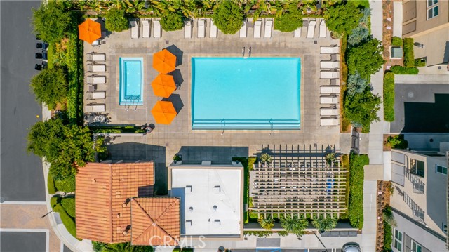 59 Sanctuary Lane, Mission Viejo CA: https://media.crmls.org/medias/470e1753-200d-4f88-b8a6-ee6933969df2.jpg