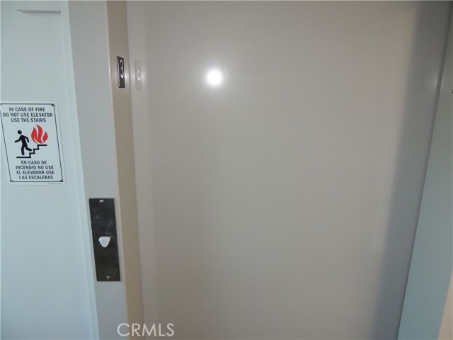 Detail Gallery Image 11 of 15 For 22735 Del Valle St #7,  Woodland Hills,  CA 91364 - 2 Beds | 1 Baths