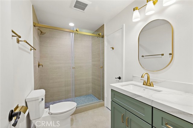 Detail Gallery Image 8 of 27 For 20152 Redlands Dr, Newport Beach,  CA 92660 - 5 Beds | 3 Baths