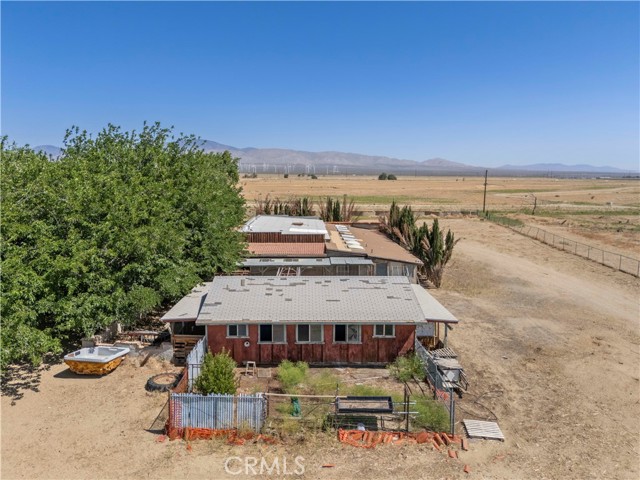 Detail Gallery Image 12 of 74 For 15374 Gaskell Road, Rosamond,  CA 93560 - 4 Beds | 4 Baths