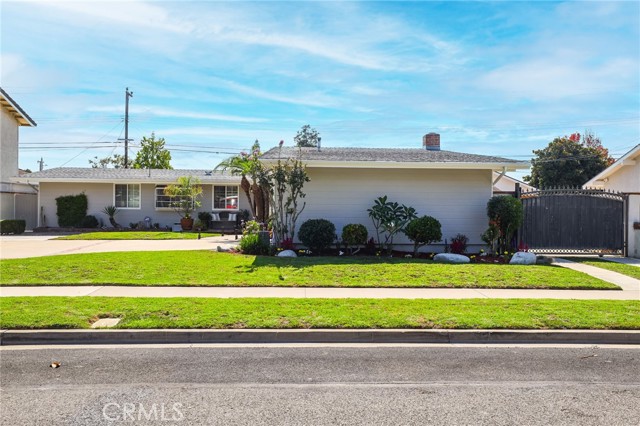 11282 Kensington Road, Los Alamitos, CA, 90720 11282 Kensington Road, Los Alamitos, CA, 90720