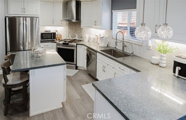 Detail Gallery Image 7 of 30 For 24670 Moonlight, Moreno Valley,  CA 92551 - 4 Beds | 2/1 Baths