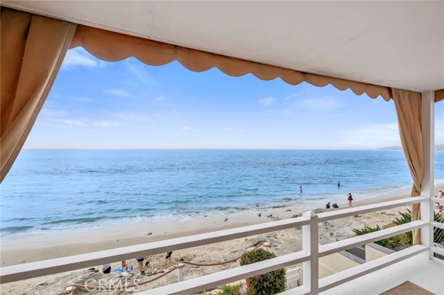 Detail Gallery Image 8 of 19 For 1139 Gaviota Drive, Laguna Beach,  CA 92651 - 1 Beds | 1 Baths