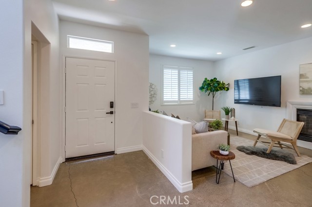 Detail Gallery Image 10 of 74 For 125 Nantucket Ln, Aliso Viejo,  CA 92656 - 3 Beds | 2/1 Baths