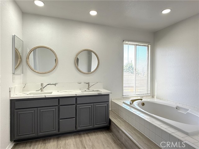 3318 Denise Street, Lancaster CA: https://media.crmls.org/medias/47112b9b-e582-4173-b885-977151e67918.jpg