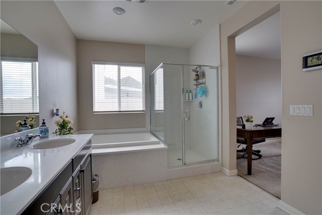Detail Gallery Image 34 of 47 For 7899 Raincross Ct, Riverside,  CA 92507 - 4 Beds | 2/1 Baths