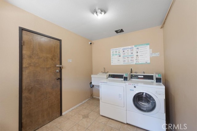 Detail Gallery Image 20 of 22 For 4633 Ben Ave #8,  Valley Village,  CA 91607 - 1 Beds | 1 Baths