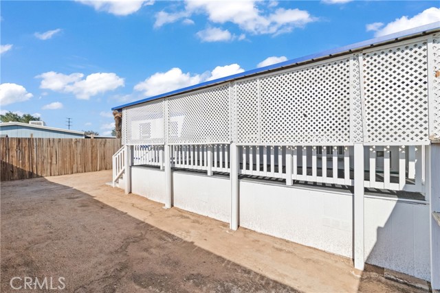 11420 Lee Avenue, Adelanto CA: https://media.crmls.org/medias/47129b1d-8ee7-422d-9f04-494a90d8ce77.jpg