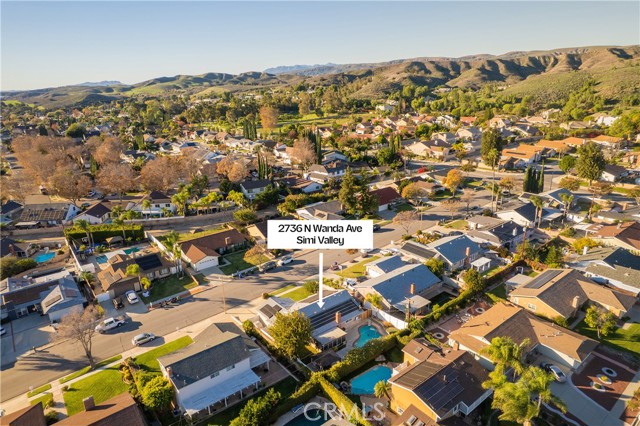 Detail Gallery Image 2 of 23 For 2736 Wanda, Simi Valley,  CA 93065 - 3 Beds | 2 Baths