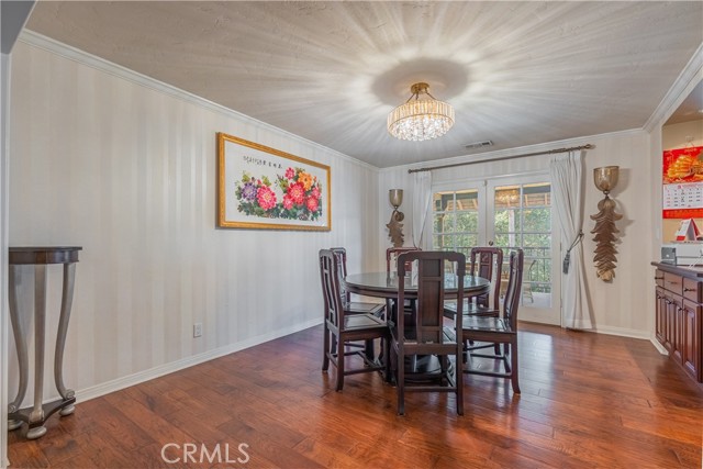 Detail Gallery Image 13 of 58 For 2899 N Monte Verde Dr, Covina,  CA 91724 - 5 Beds | 5 Baths