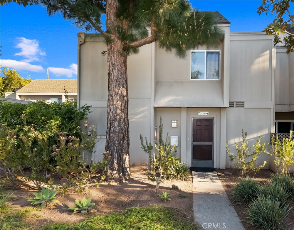 2502 Arizona Avenue 4, Santa Monica, CA 90404