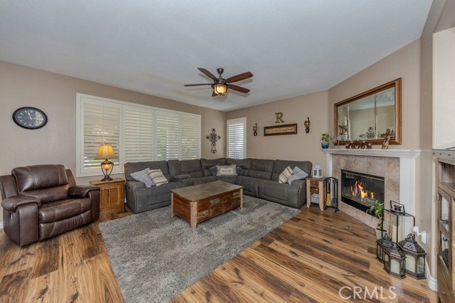 Detail Gallery Image 16 of 38 For 20770 Stony Brook Cir, Riverside,  CA 92508 - 5 Beds | 3 Baths