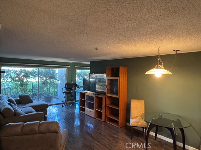 Detail Gallery Image 71 of 74 For 101 Scholz Plz #123,  Newport Beach,  CA 92663 - 1 Beds | 1 Baths