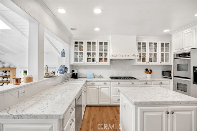 Detail Gallery Image 49 of 55 For 3301 Tilden Ave, Los Angeles,  CA 90034 - 4 Beds | 4 Baths