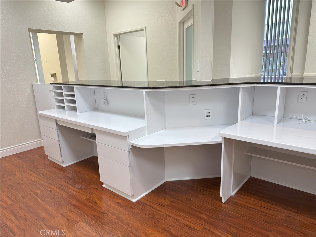 MLS #WS26101200 image #2
