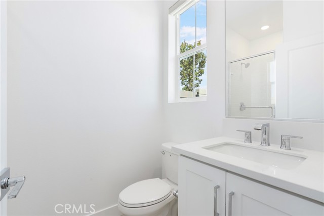 Detail Gallery Image 9 of 27 For 27336 Great Divide Lane, Valencia,  CA 91381 - 4 Beds | 3/1 Baths